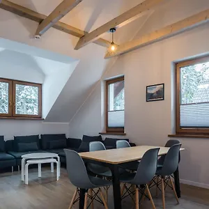  Apartmán Aston -domek Przy Lesie, Przestronny,